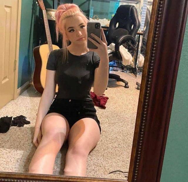 HOT 🥵 GIRL IN TOWN AVAILABLE FOR 😍BOTH INCALL 🥀🥰🥵AND OUTCALL💦🍒 - Image 3